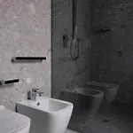 Whiterooms Πανσιόν Τσεζένα
