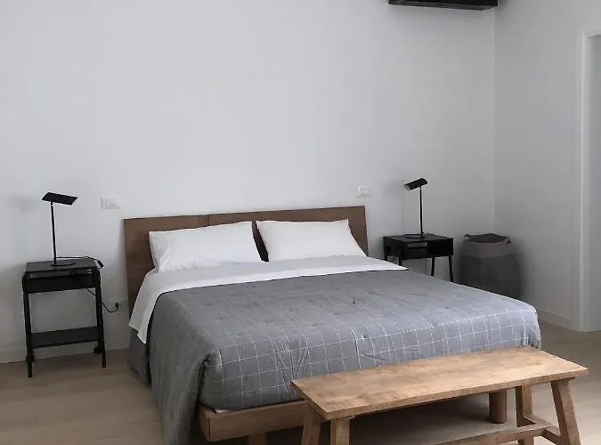 Gasthof Whiterooms Cesena